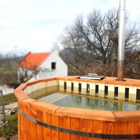 Holiday home Baloveon Birtok