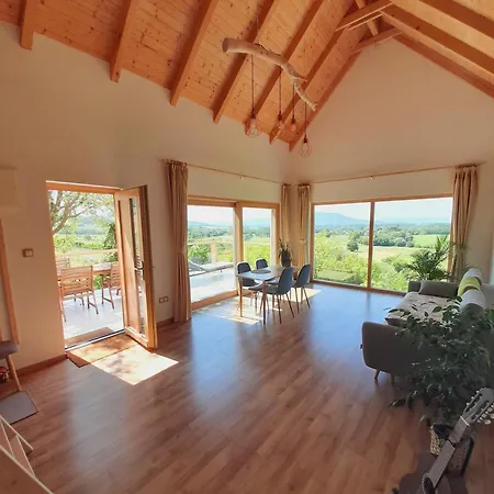 Holiday home Baloveon Birtok
