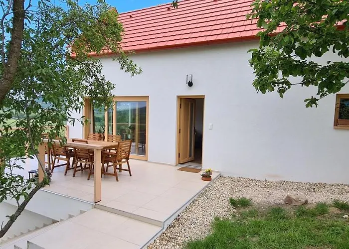 Vakantiehuis Baloveon Birtok Kaptalantoti