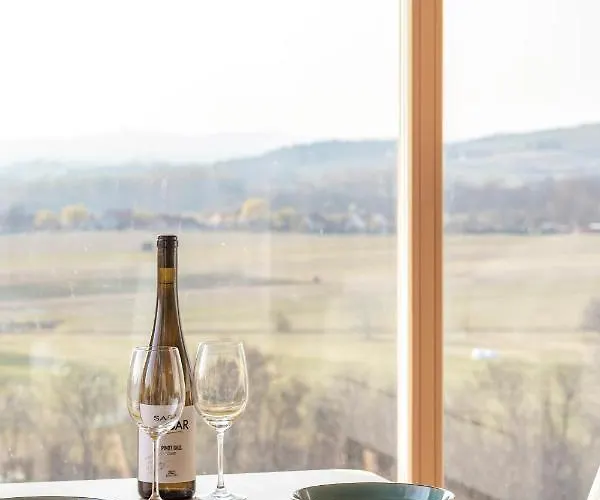 Baloveon Birtok בית נופש