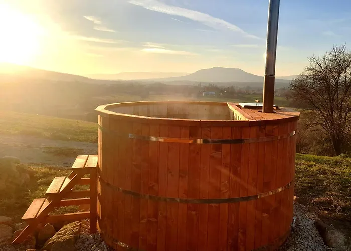 Baloveon Birtok בית נופש *